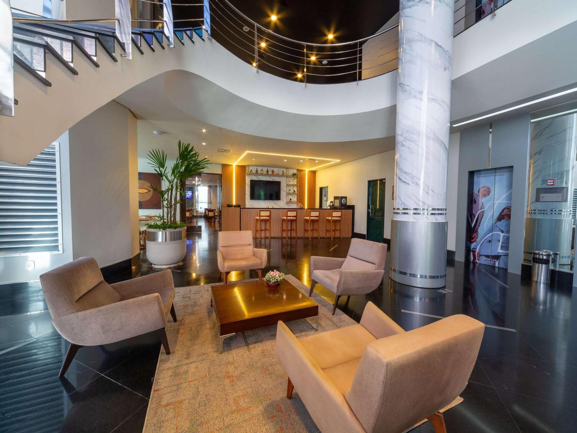 Mercure Манаус Экстерьер фото