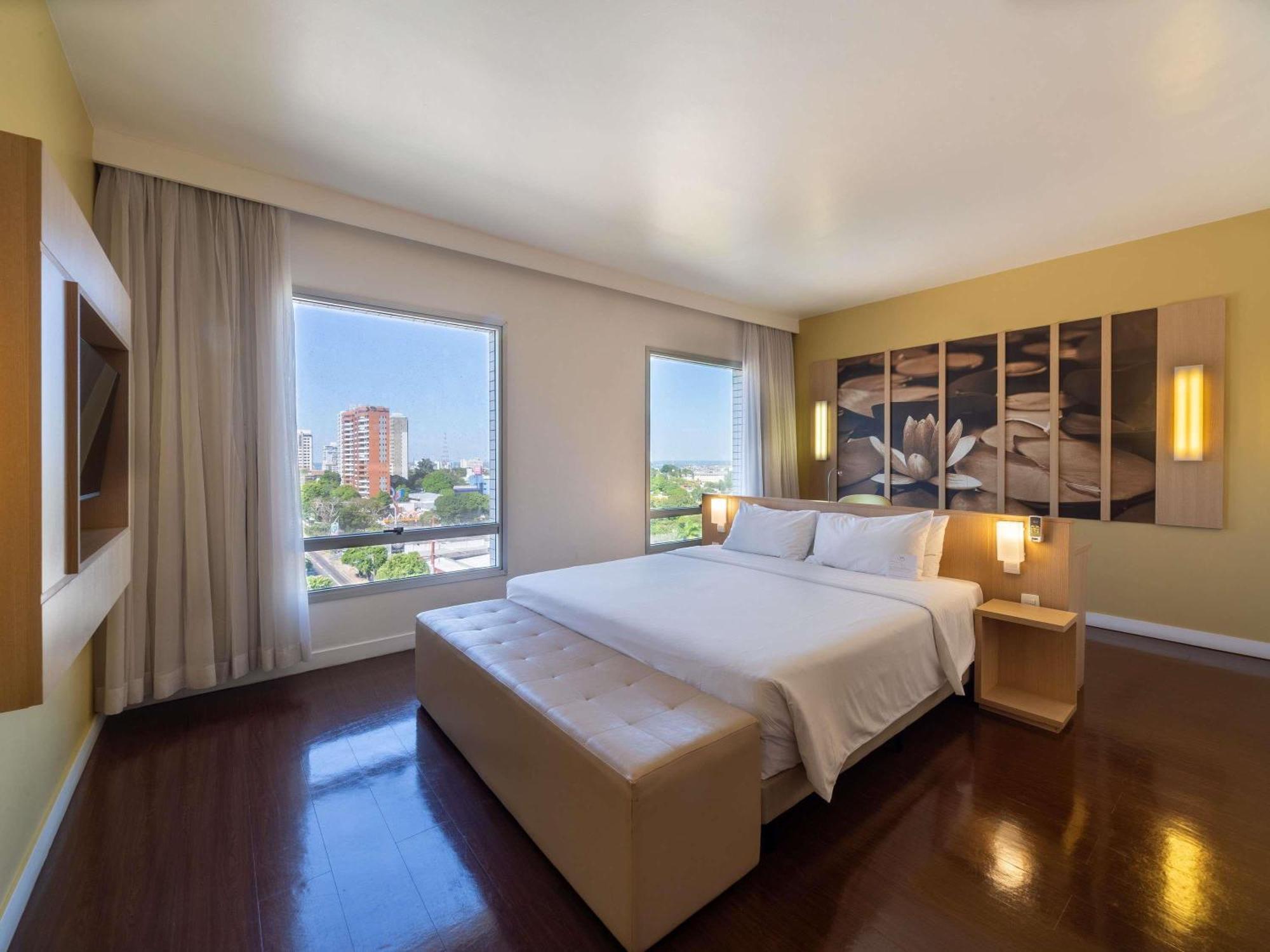 Mercure Манаус Экстерьер фото